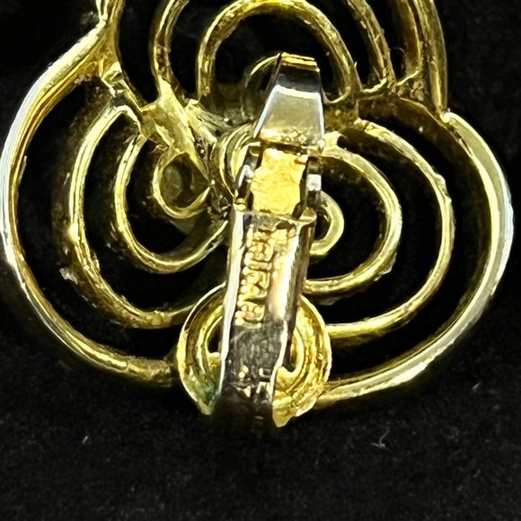 Crown Trifari Gold Tone Faux Pearl & Rhinestone Earrings & Brooch Set (3681) - Picture 7 of 8